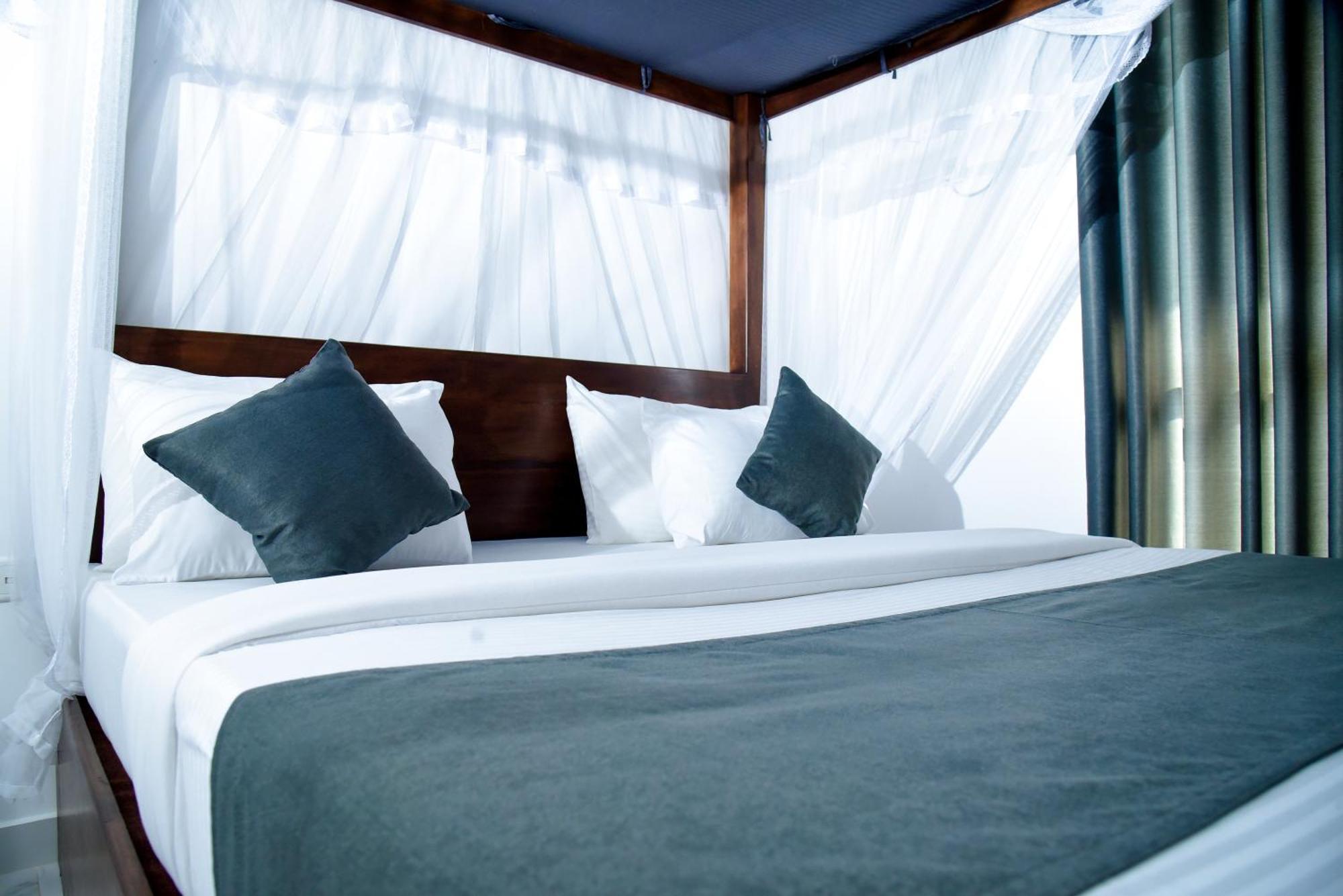 Ever Breeze Ella Hotel المظهر الخارجي الصورة